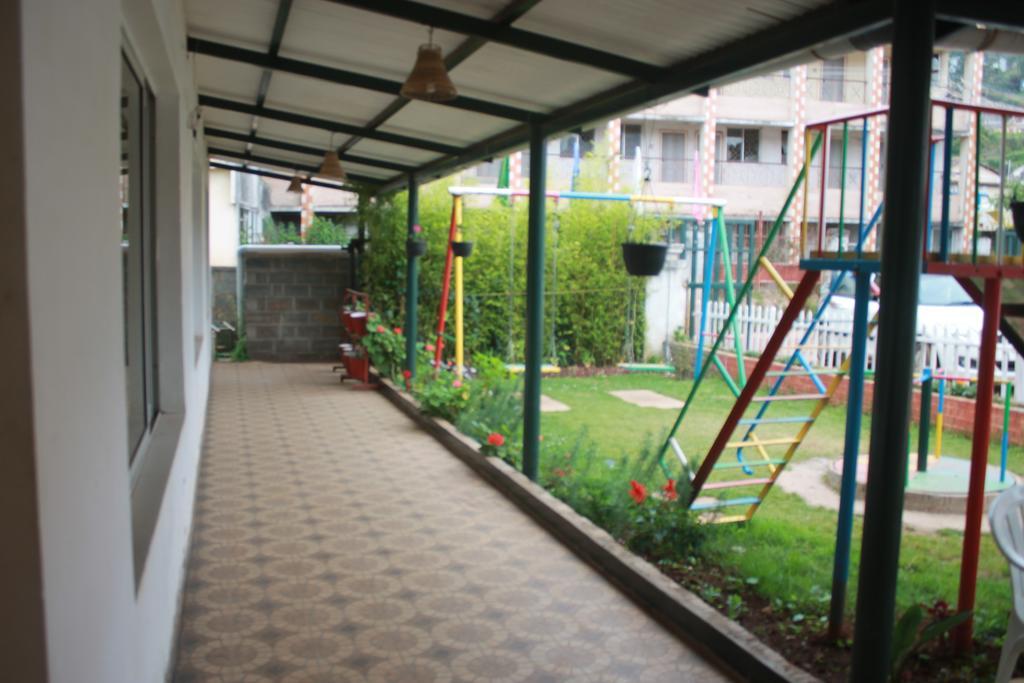 Hotel Sapphire Grand Ooty Kültér fotó