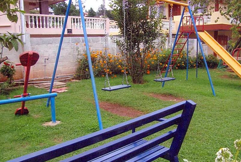 Hotel Sapphire Grand Ooty Kültér fotó